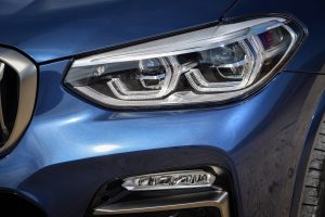 P90281772_highRes_the-new-bmw-x3-m40i-