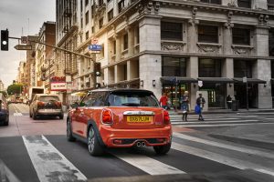 P90289479_highRes_mini-cooper-s-3-door