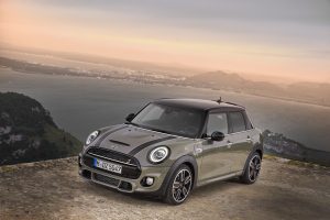 P90298228_highRes_mini-cooper-s-5-door